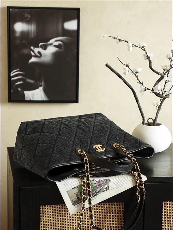 2026127214758729 900